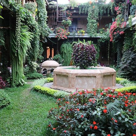 Hotel Genessis Antigua Bagian luar foto