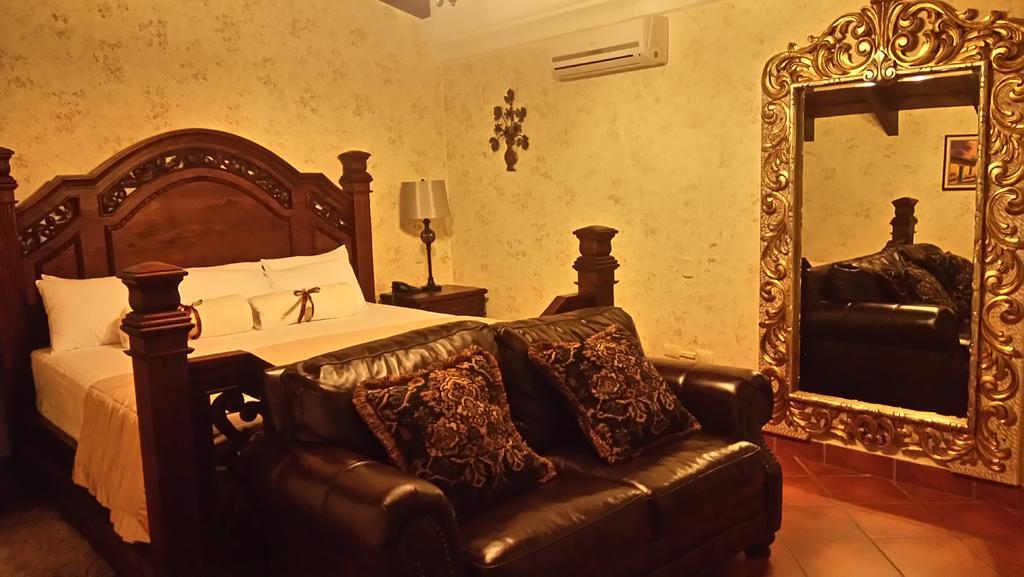 Hotel Genessis Antigua Bagian luar foto