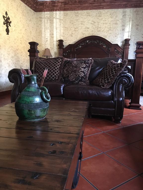 Hotel Genessis Antigua Bagian luar foto