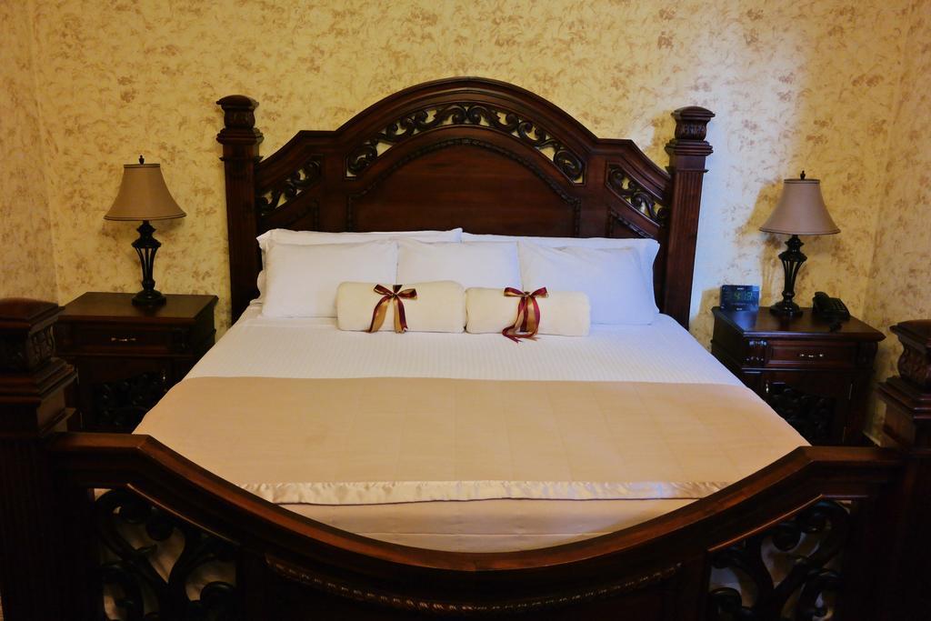 Hotel Genessis Antigua Bagian luar foto