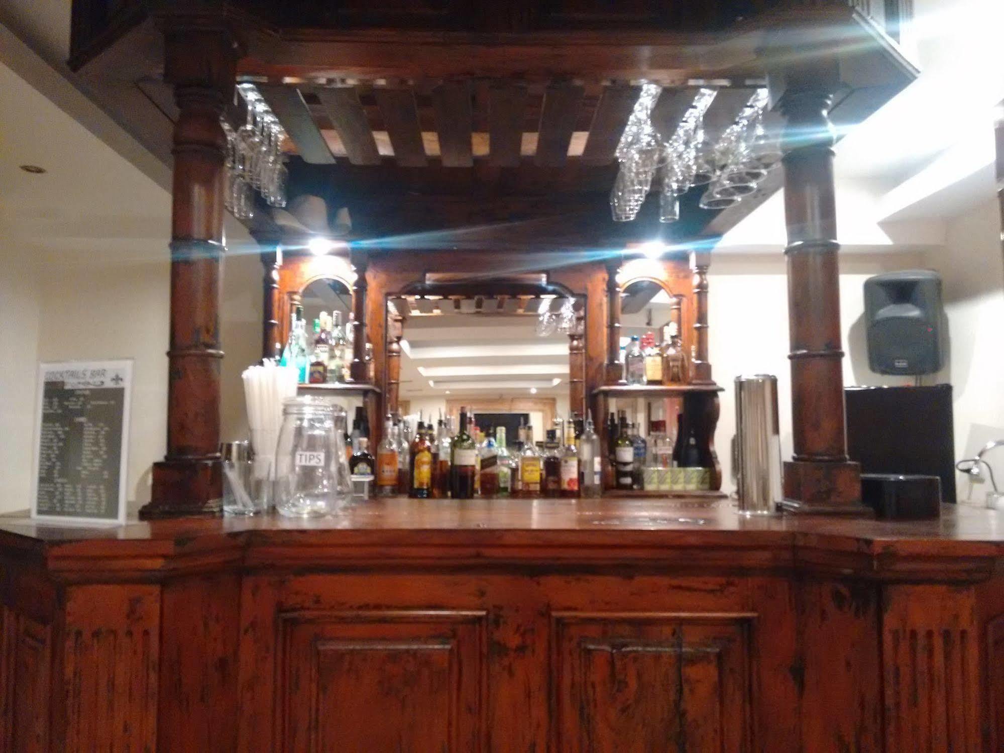 Hotel Genessis Antigua Bagian luar foto